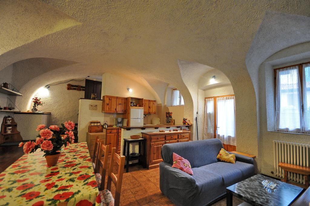 Casa Anna Villa Pieve Di Ledro Oda fotoğraf